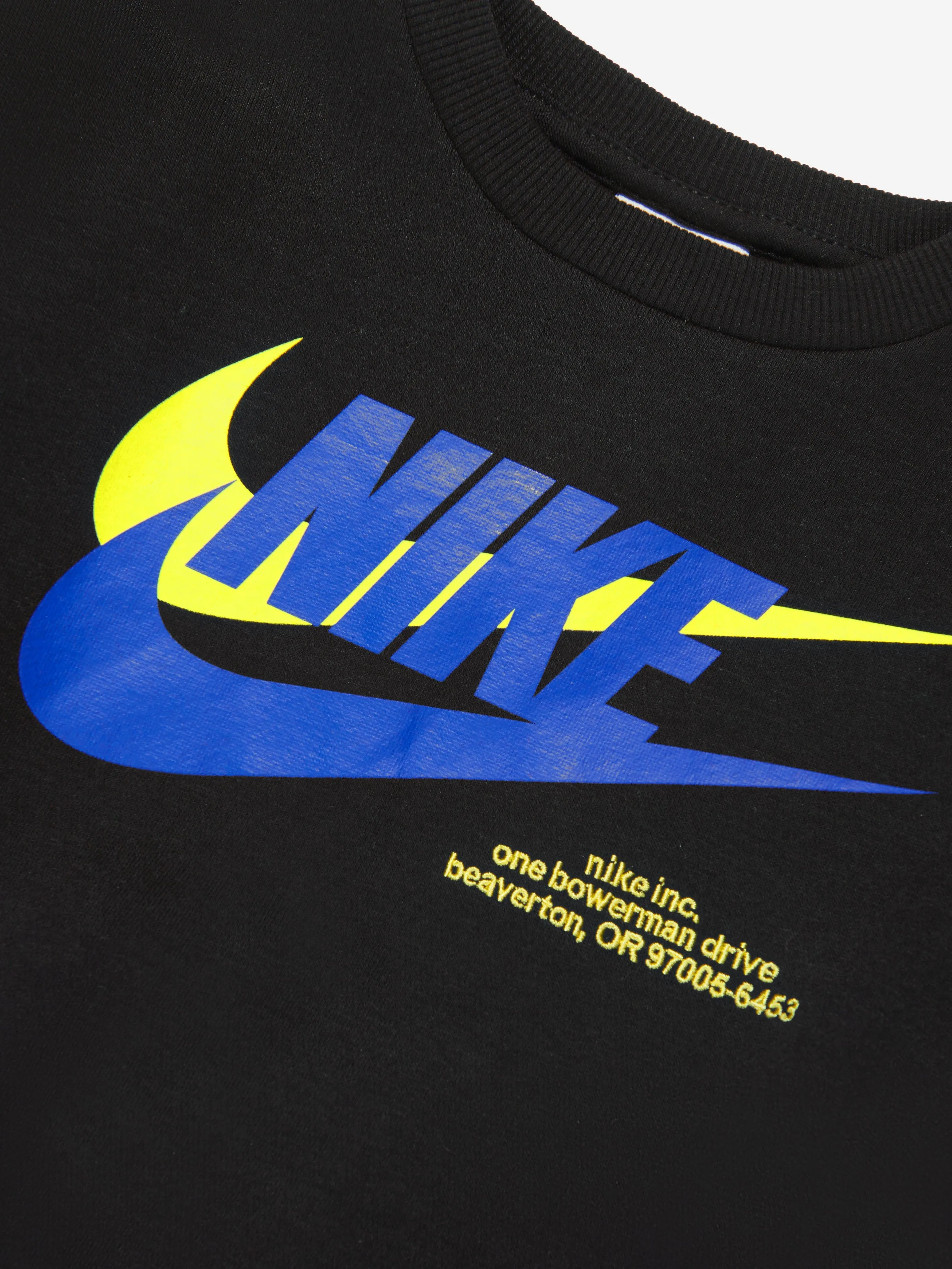 Nike Boys Icon Crew Neck Sweatshirt in Black