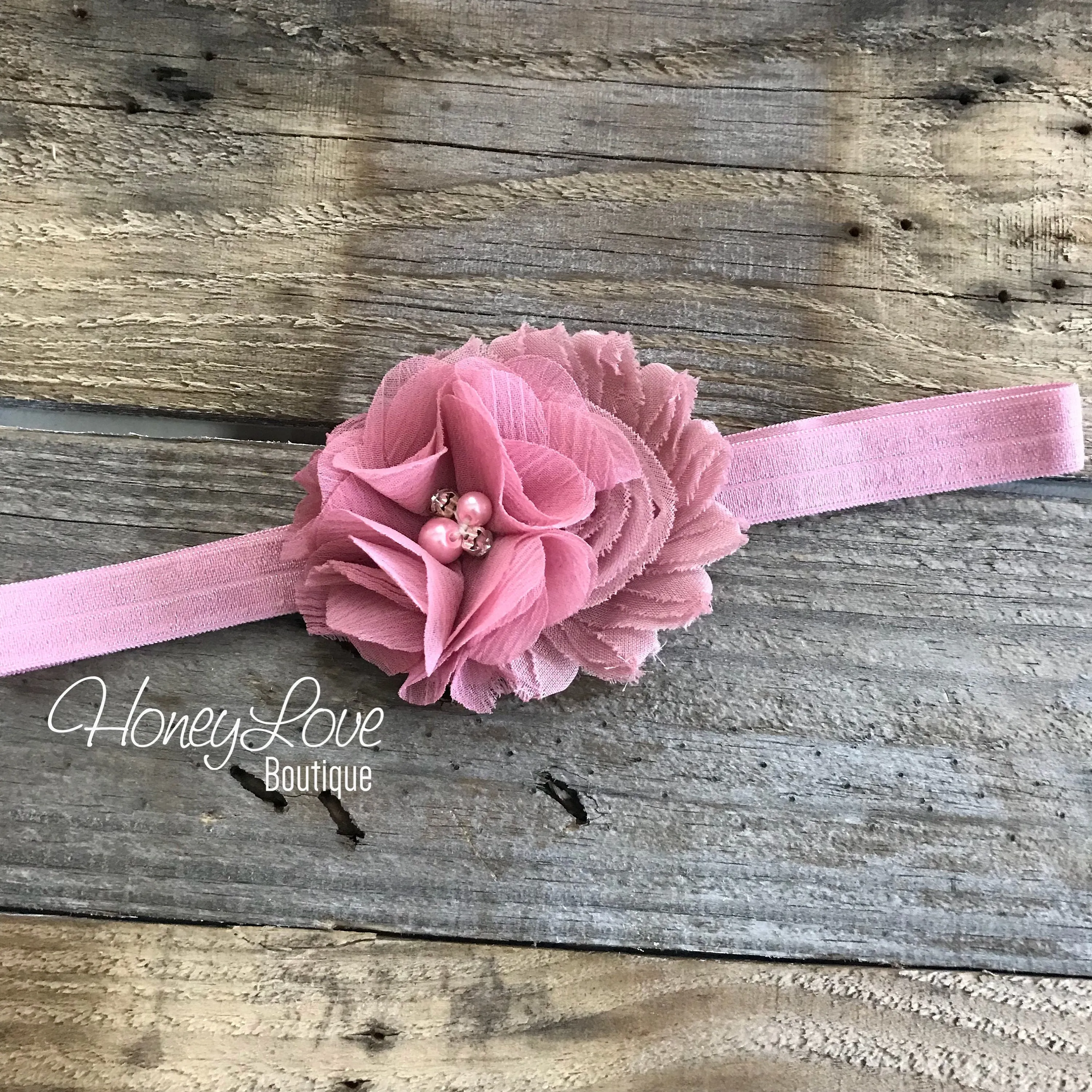 PERSONALIZED Name with Arrow - Vintage Pink and Gold/Silver/Rose Gold glitter