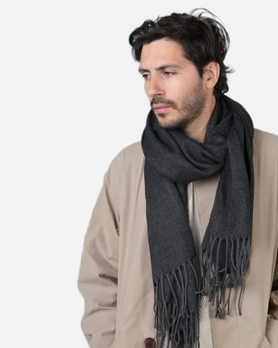 Soho Scarf in Black