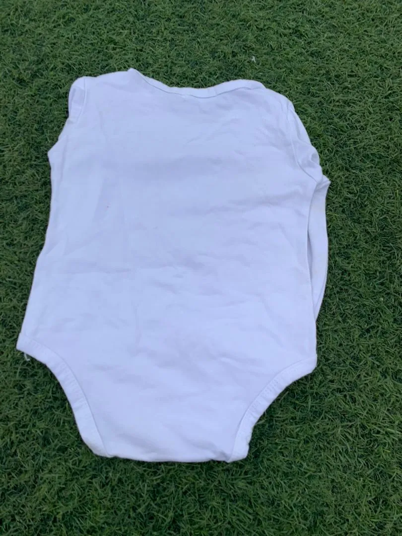 To sleep bear white bodysuit size 0-6months